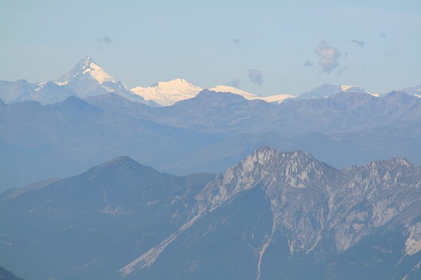 img00025.jpg