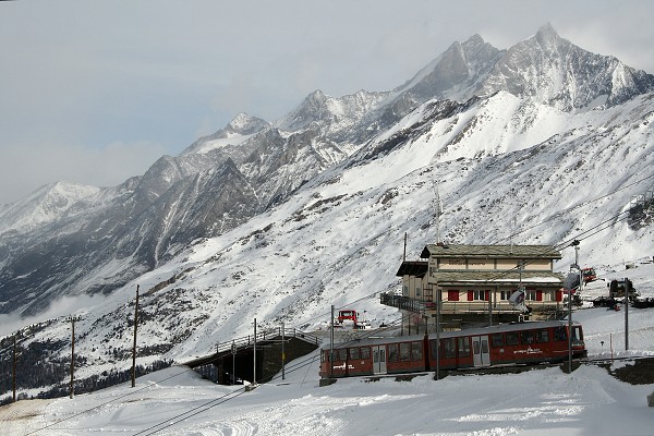 img00004.jpg