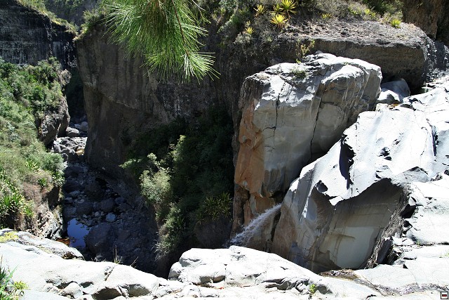 img00112.jpg
