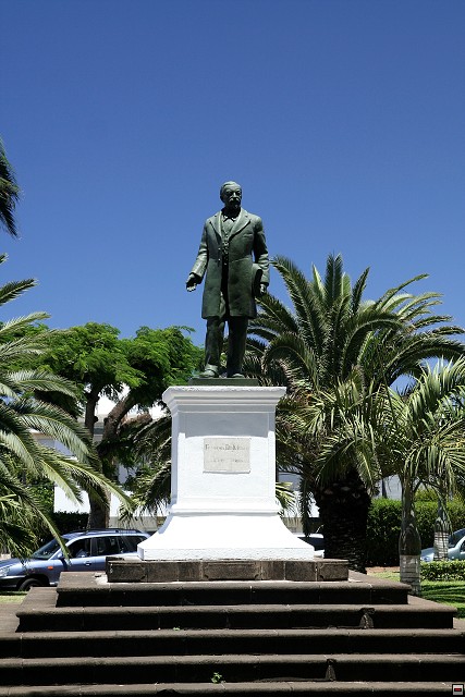 img00120.jpg