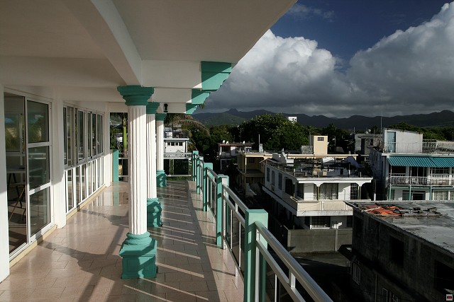 img00127.jpg